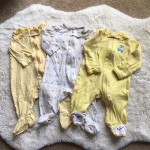 Zip up sleepers with feet